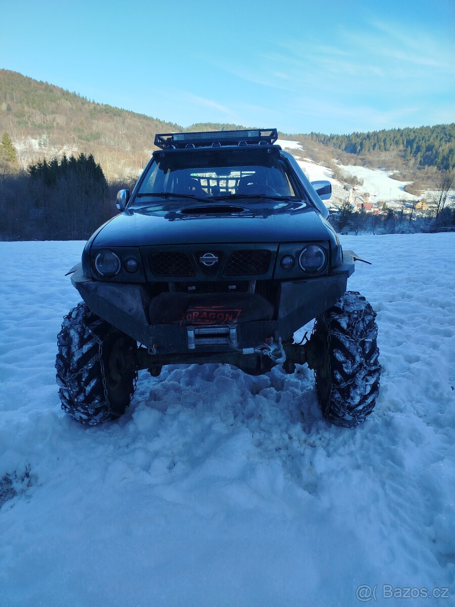 Nissan Terrano 2
