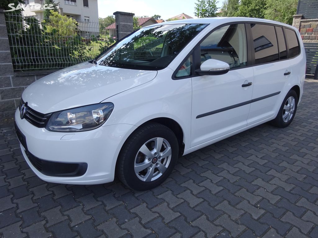Volkswagen Touran, 1.4TSi 103kW. Servisní kniha.