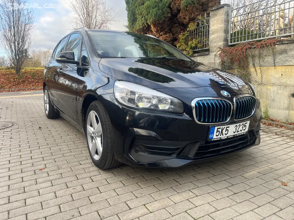 BMW 225xe iPerformance   Plug-in hybrid 4x4