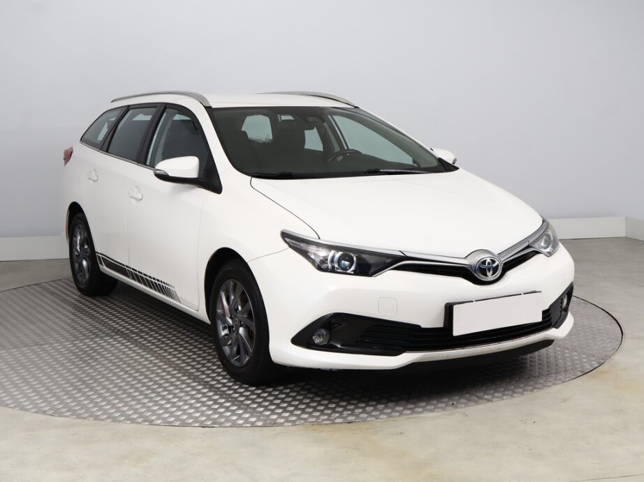 Toyota Auris, 1.6 Valvematic, Serv.kniha, Navi,