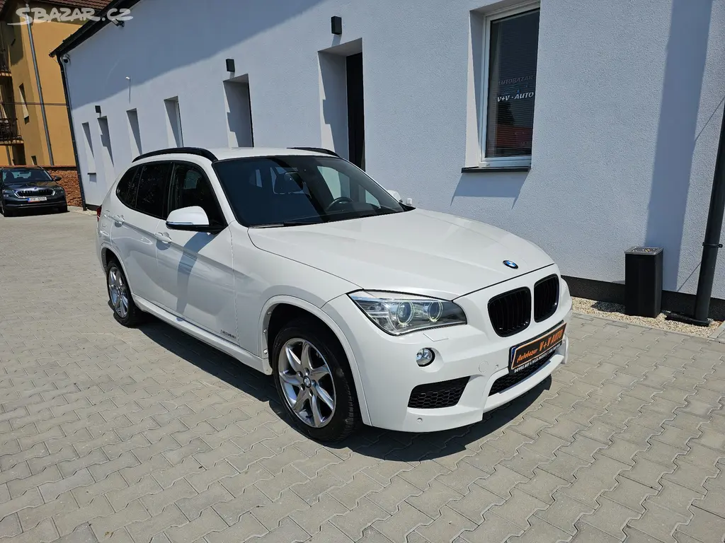 X1 2,0iAUTOMAT 180KW XDRIVE 2014 146tkm KŮŽE NAVI