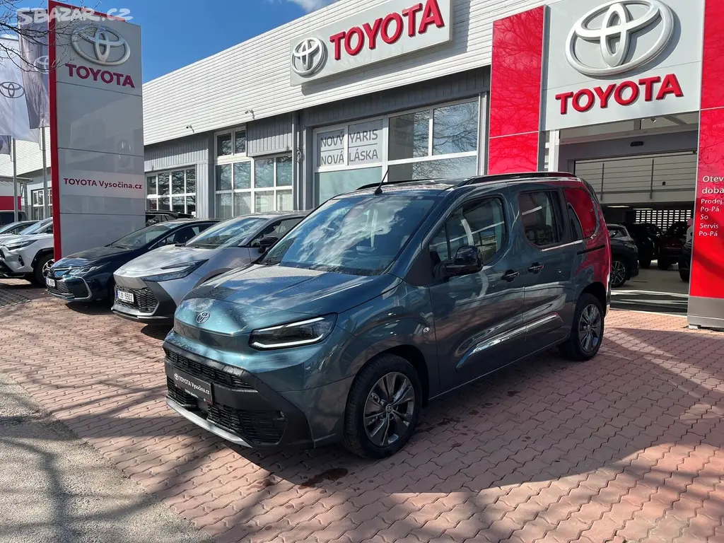 Toyota Proace City Verso, ELetrické, L1, 136koní Family