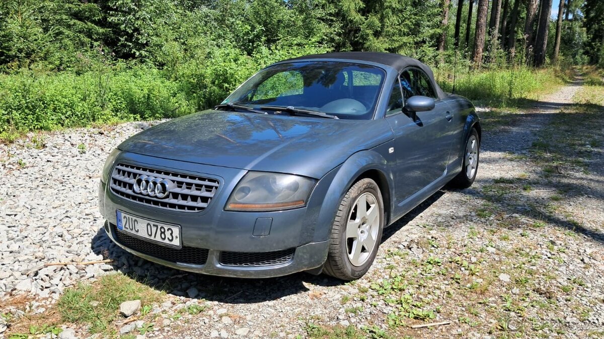 AUDI TT 1.8 T Cabrio 132 kw Čr doklady, stk 7/27 orig. alu.
