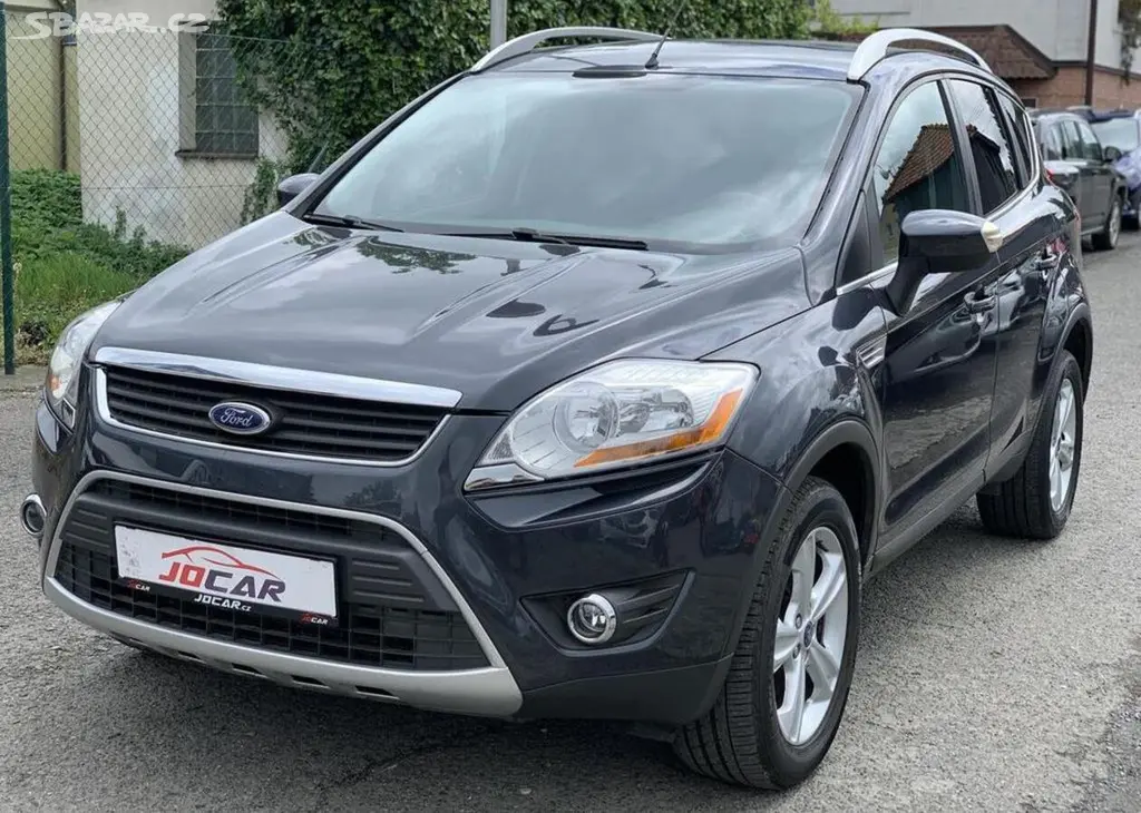 Ford Kuga 2.0TDCi KLIMATIZACE ALU KOLA manuální
