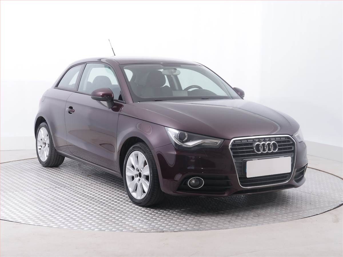 Audi A1 1.6 TDI, Serv.kniha, Tempomat