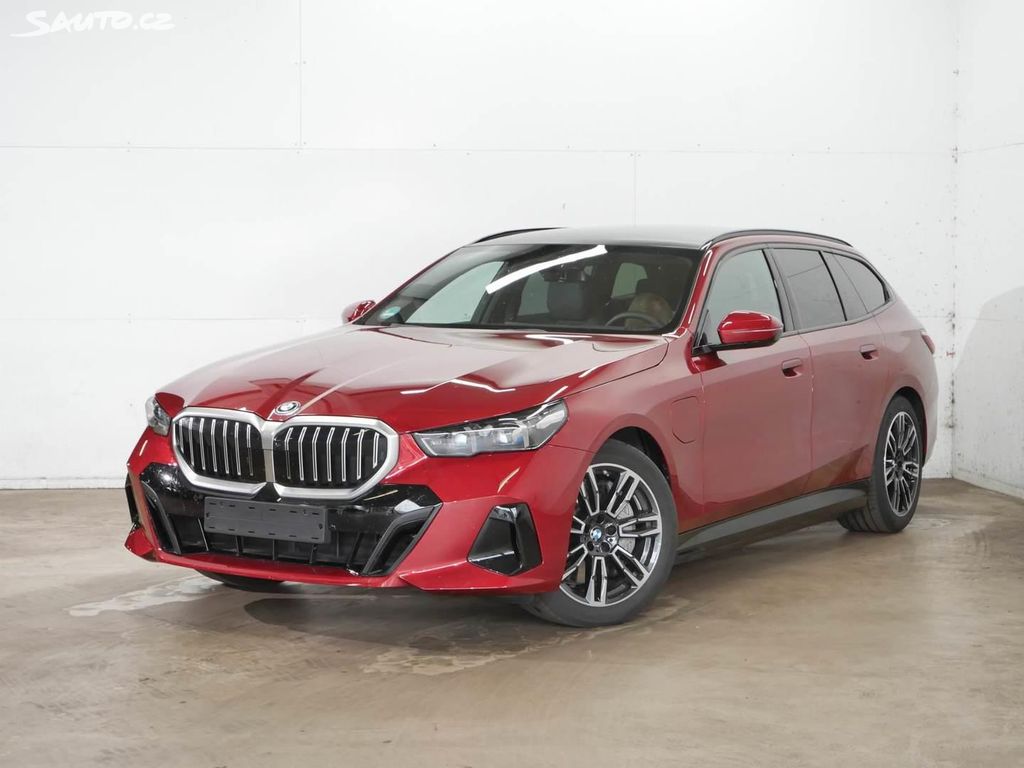BMW Řada 5, 550e xDrive Touring Tažné Bowe