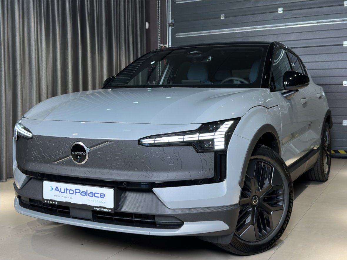 Volvo EX30, 0,0 P8 AWD Ultra Cross Countr, SUV,