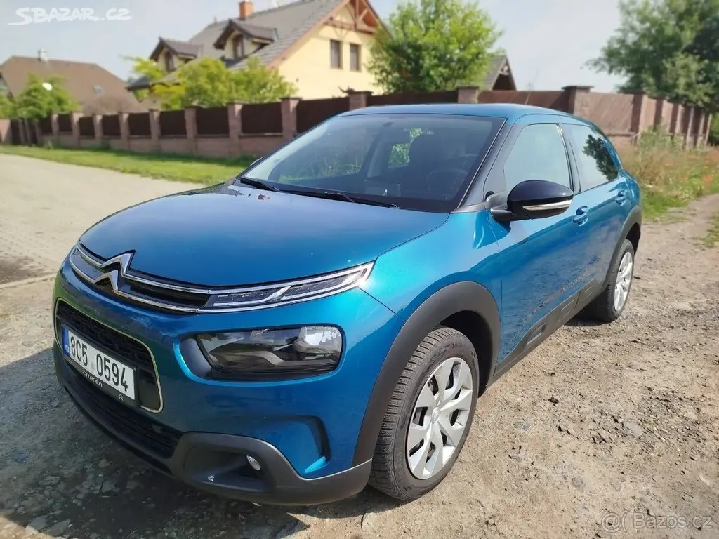 Citroën C4 Cactus 1,2 PureTech 60 kW, rok 2018