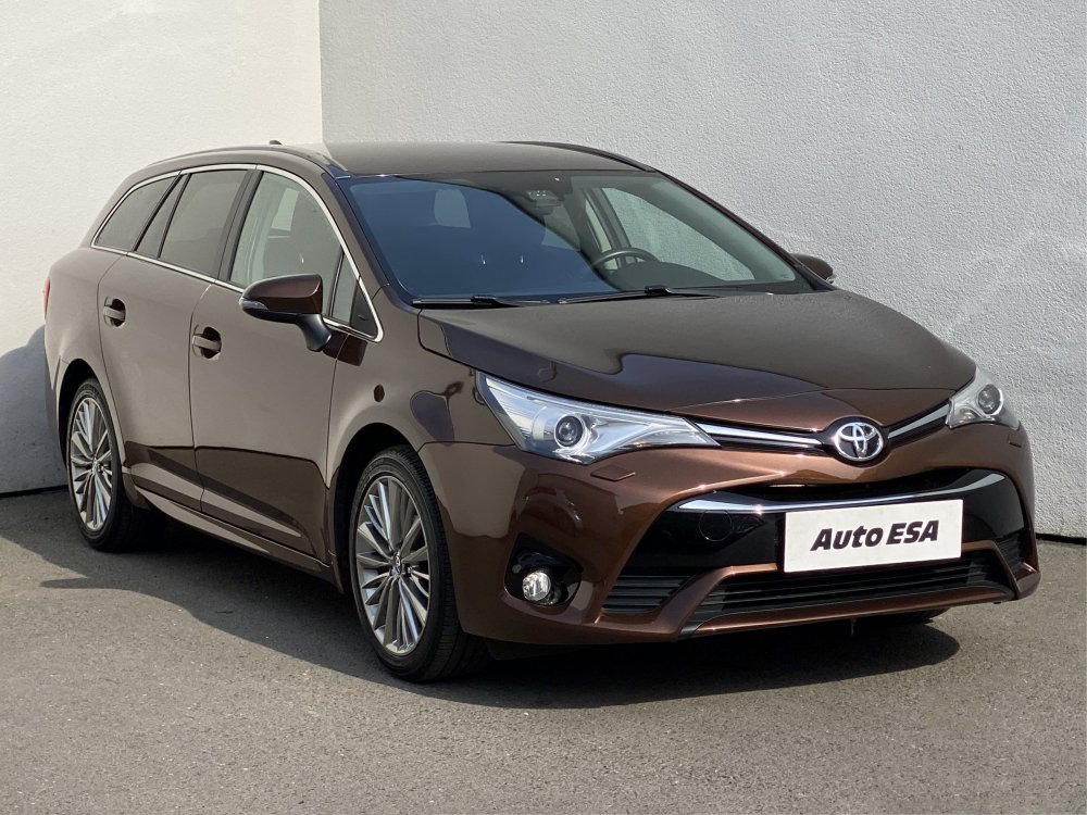 Toyota Avensis, 2.0D-4D, ČR, Výhřev sed., kombi,