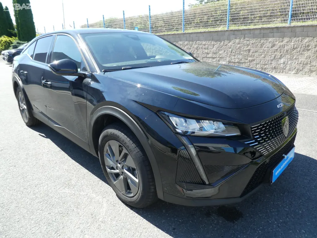 Peugeot 408, HYBRID automat navigace