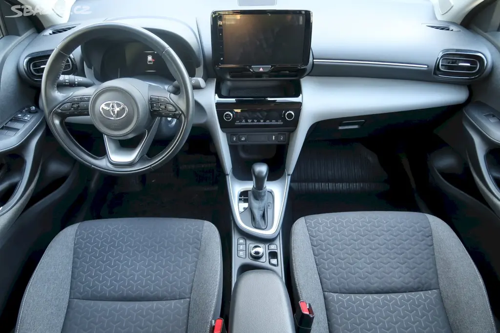 Toyota Yaris Cross, Comfort Tech 1,5 Hybrid 4x4 e-