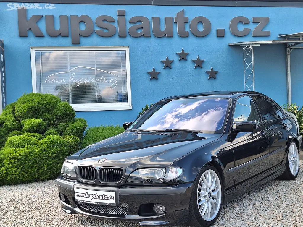 BMW E46 330i M Paket EXTRA VÝBAVA