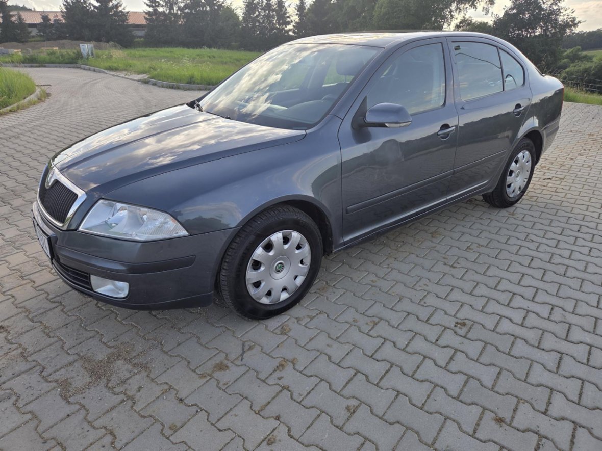 Škoda Octavia, 1.9TDI 77Kw Ambition, liftback,