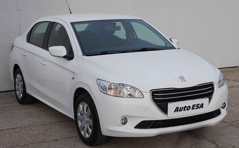 Peugeot 301 2015 Allure