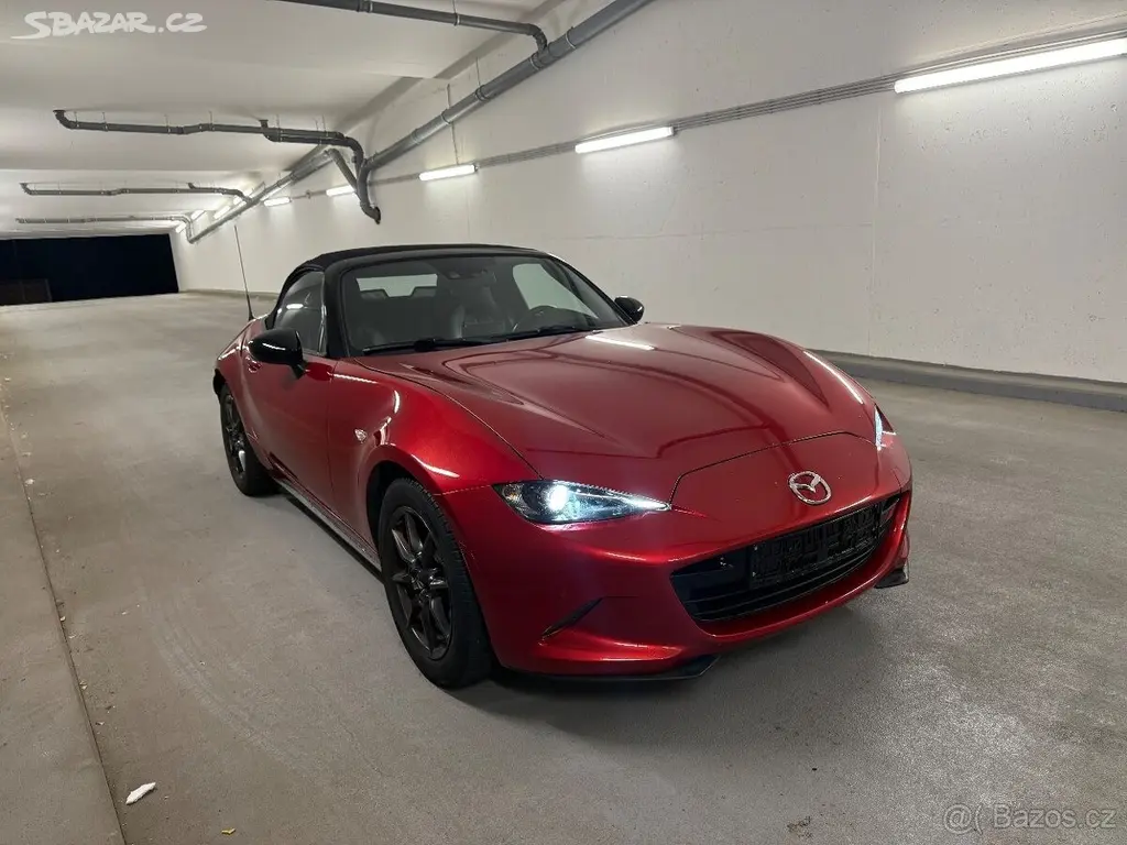 Mazda MX-5 1,5   BOSE Nová stk + kola