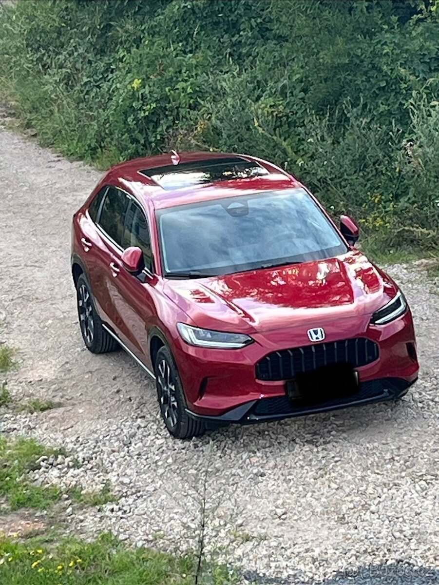 ZR-V, Advance, eHEV, 22 000 km, do provozu 03/2024