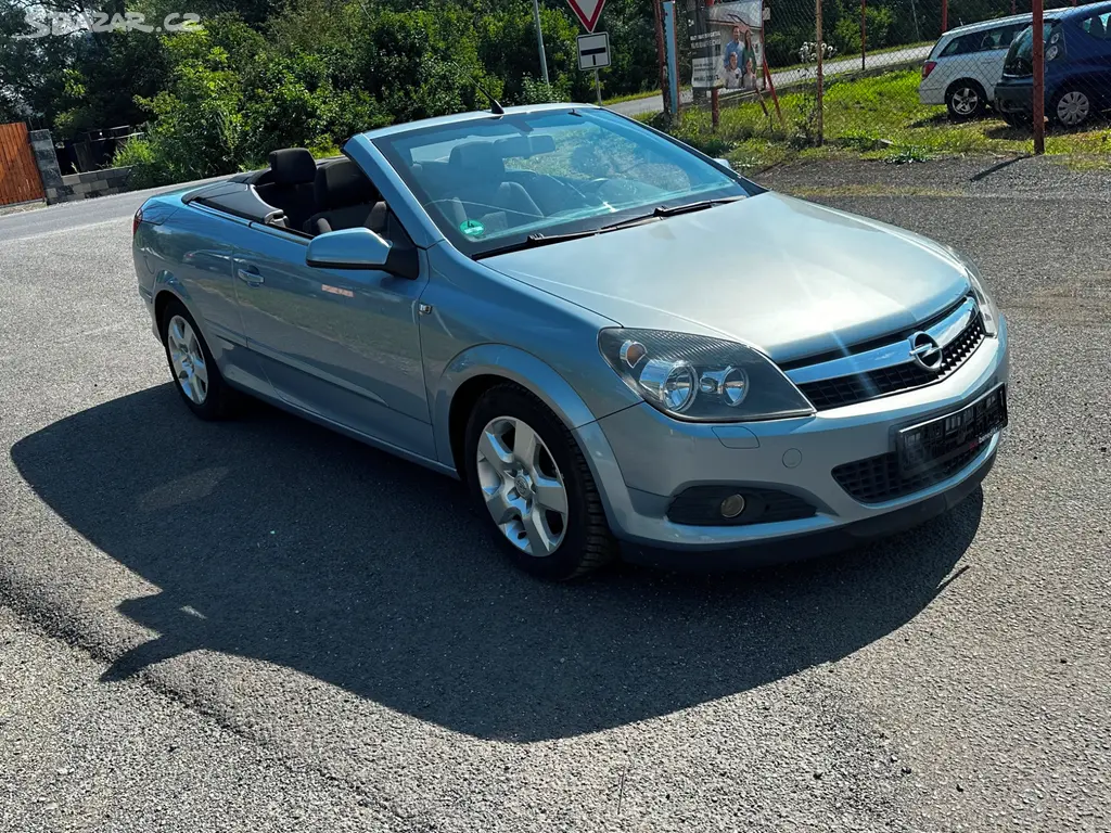 Opel Astra Twin Top 1.8i 103kw, r.2006, klima,stk