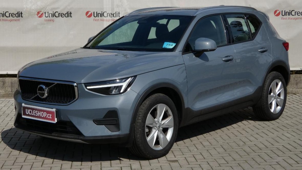 Volvo XC40, B3 mHEV Core aut., SUV, benzin