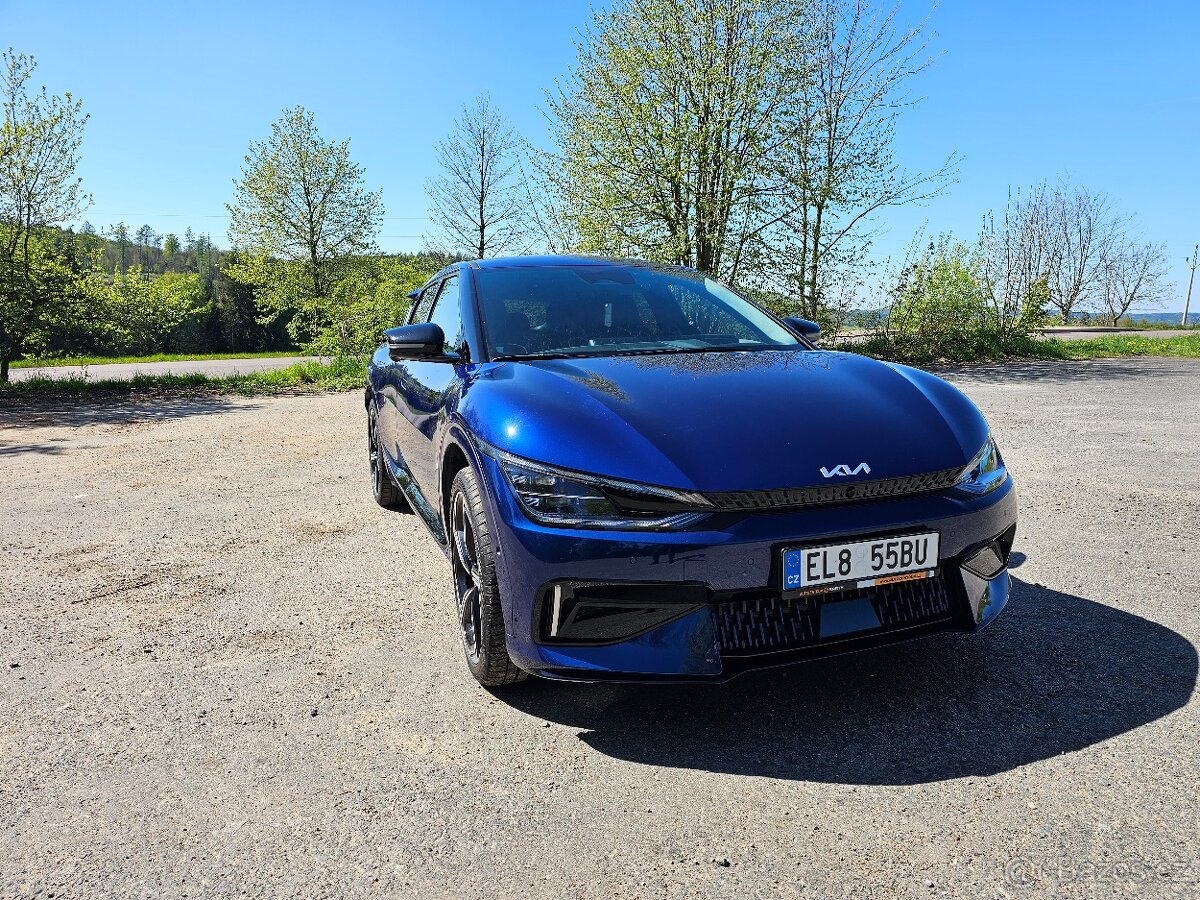 Kia EV6 GT/ZÁRUKA/585 koní/SOH 100%/4x4/zrychlení za 3,5s