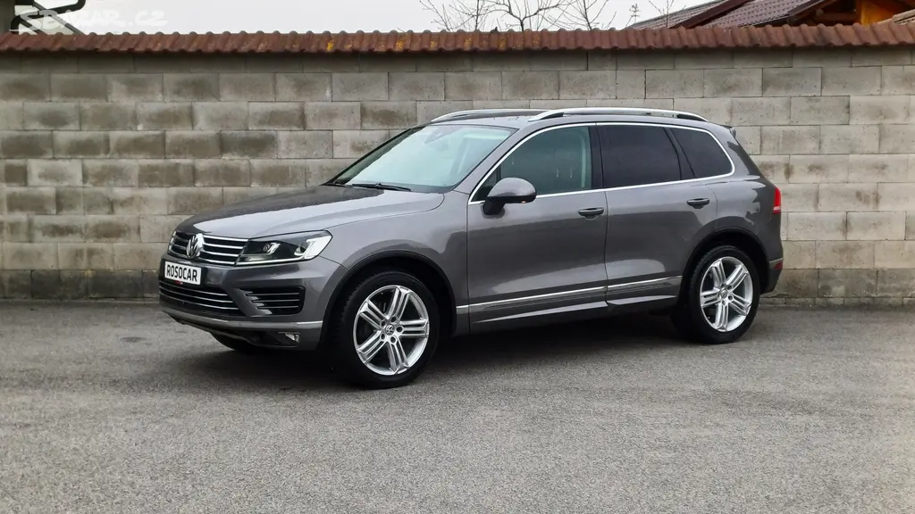 Volkswagen Touareg, 3.0 TDI 193kW R-LINE-WEBASTO-