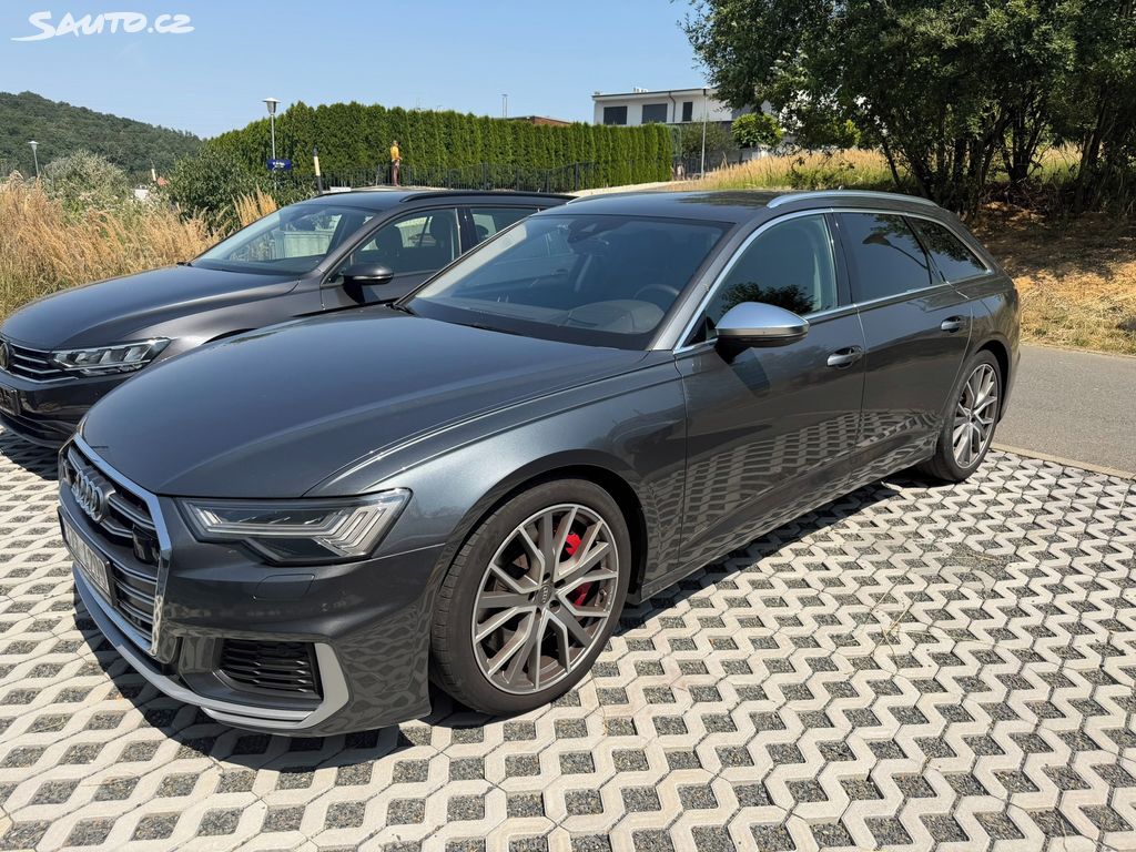 Audi S6 Avant, Masáže Noční vidění Kessy ACC