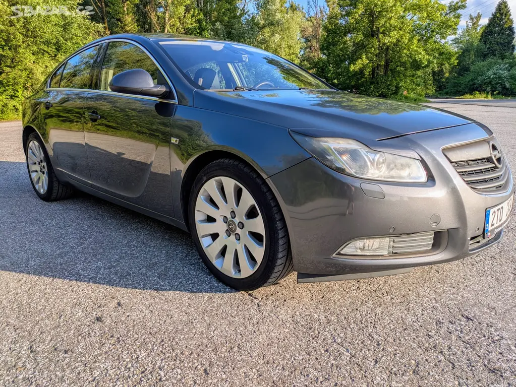 Prodám Opel Insignia 2,8t v6 191 kw 4x4 nové STK