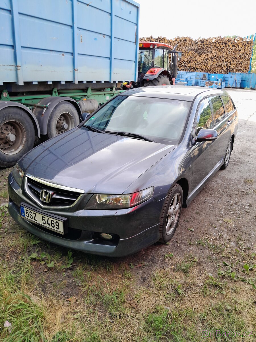 Accord tourer 2.4 i-vtec Type-S 140kw