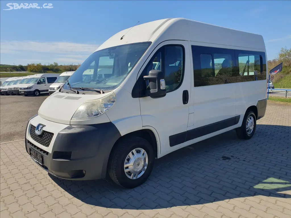 Peugeot Boxer, 3,0 9 míst L2H2 3,0  č.5.