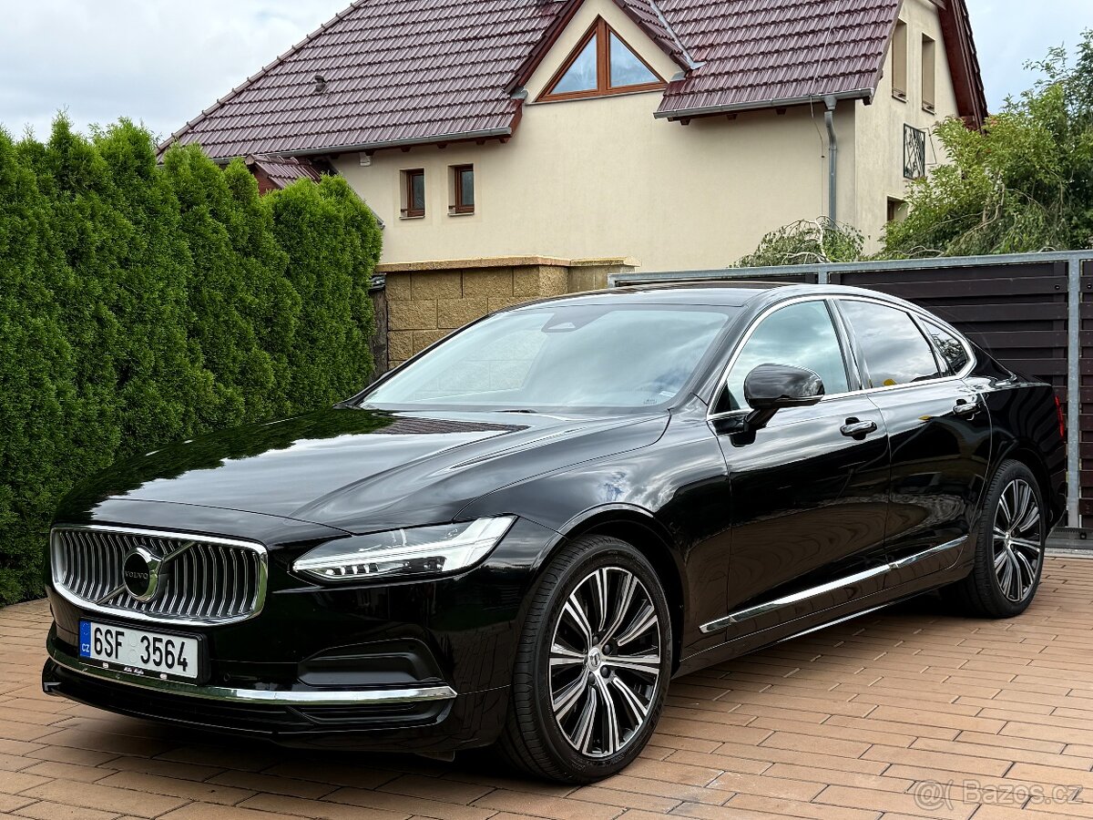 VOLVO S90 B5 173kW AWD INSCRIPTION /06/2023-ČR-1.Maj/ KRÁSNÉ