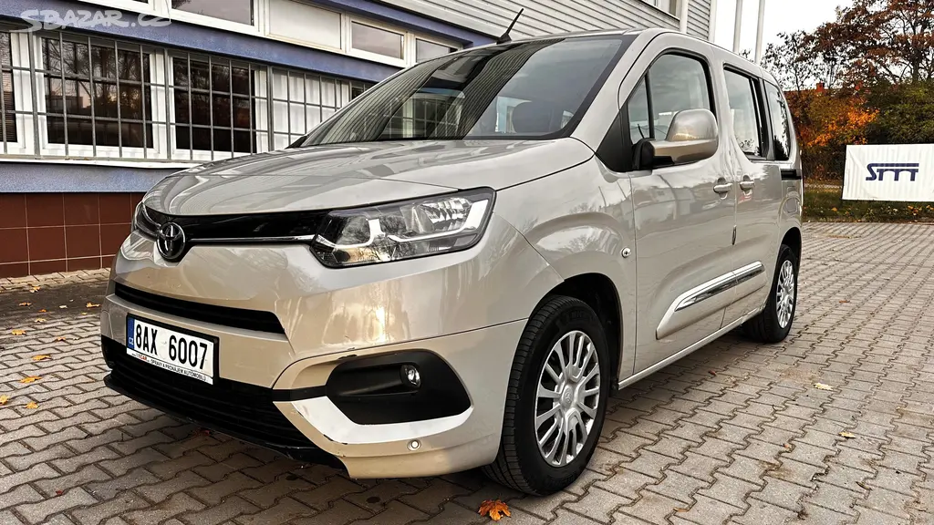 Toyota Proace, 1,2i 96kw, na splátky všem