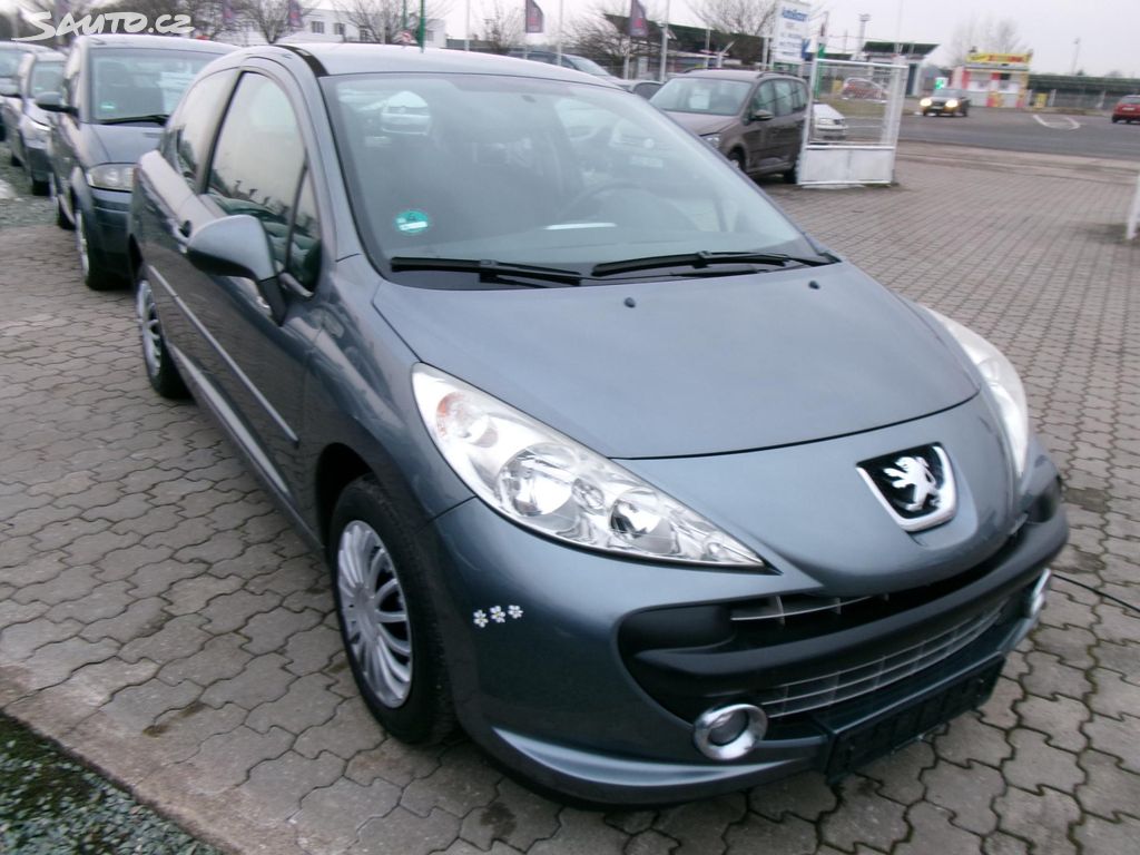 Peugeot 207, 1.4i 70kw,klima