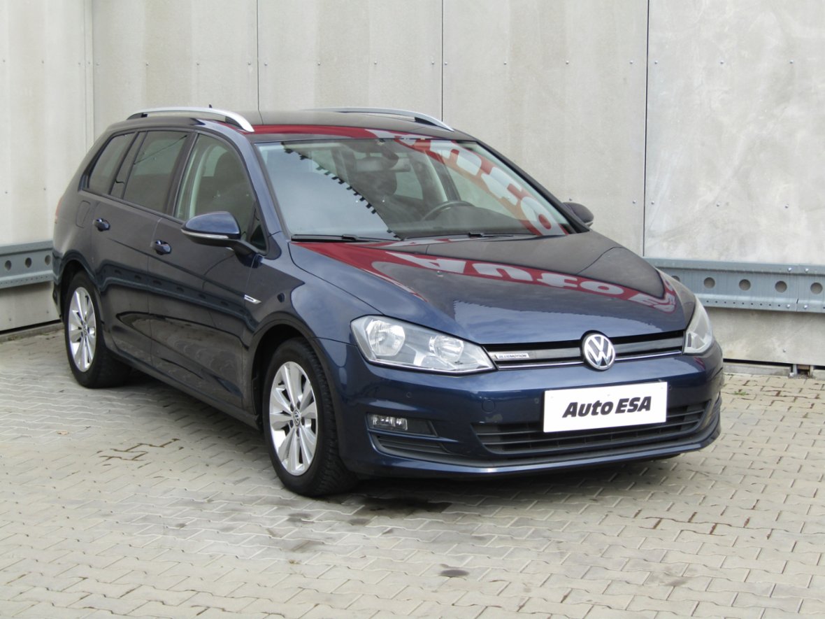 Volkswagen Golf, 1.0 TSi, Navi, kombi, benzín