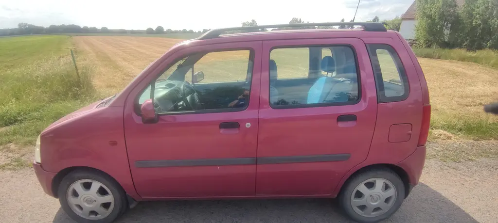 Opel Agila 1,2 benzín