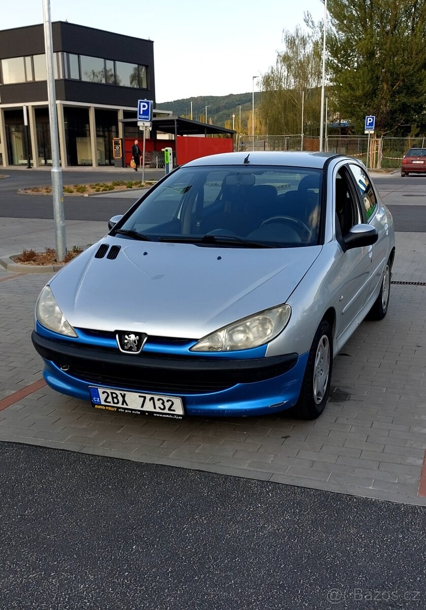 Prodám Peugeot 206 – platná STK