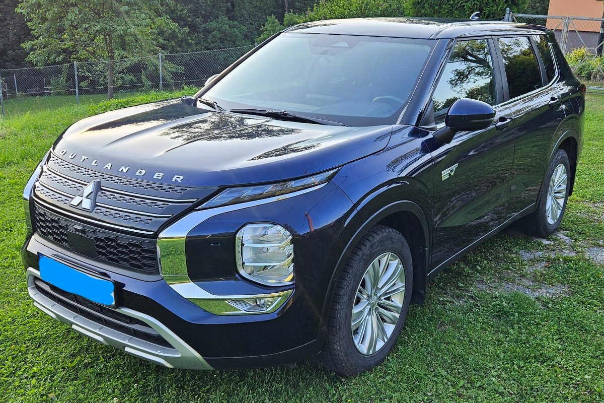 Mitsubishi Outlander 2,4 PHEV 7-míst.verze