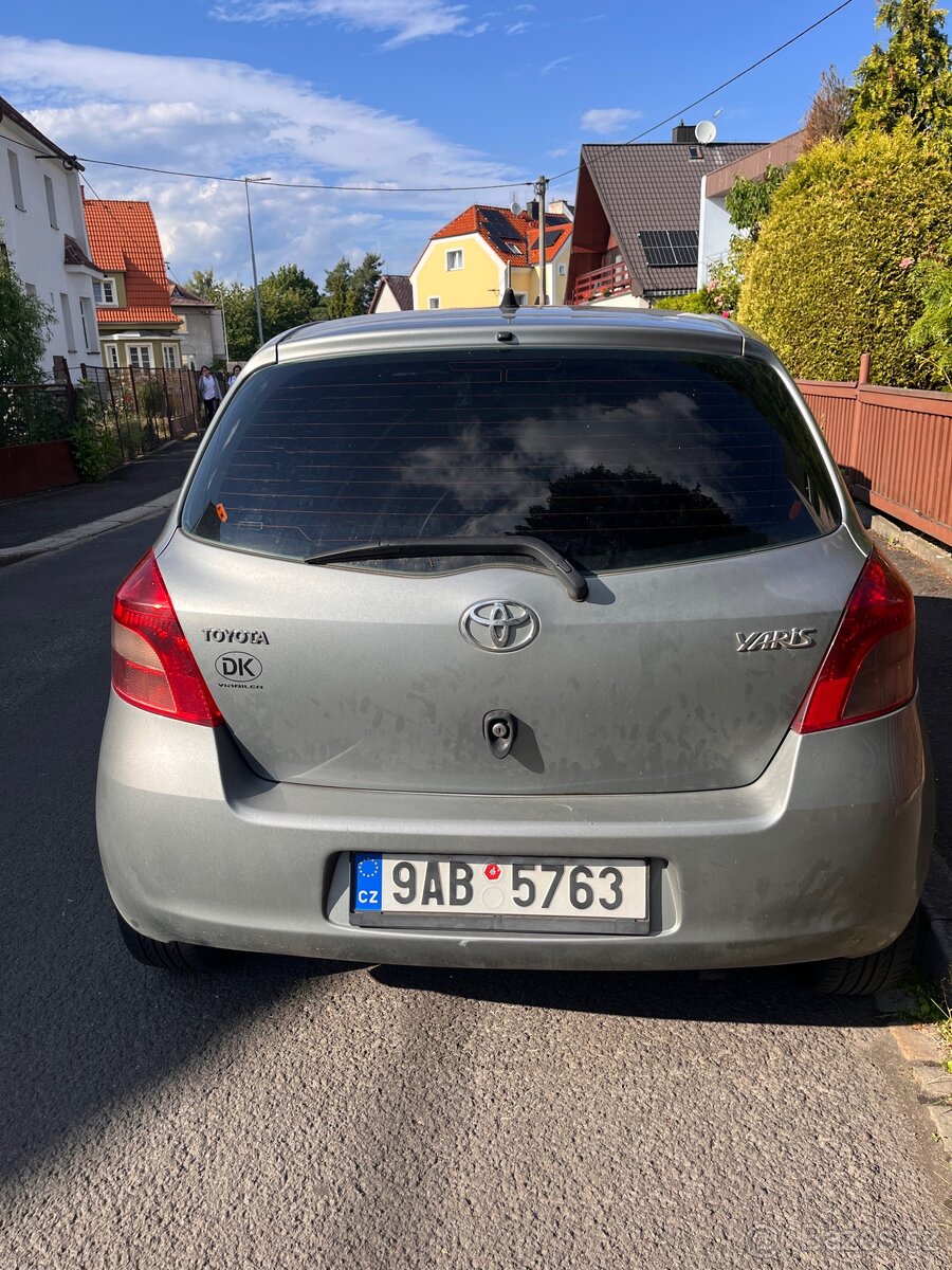 Prodám Toyota Yaris ll,1.4 D-4D