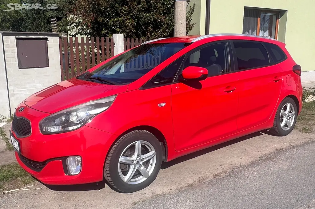 Kia Carens
