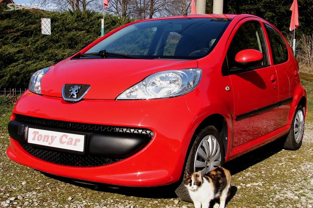 Peugeot 107 1.0i 68PS 5-dv. KLIMA STK-ZADÁNO!
