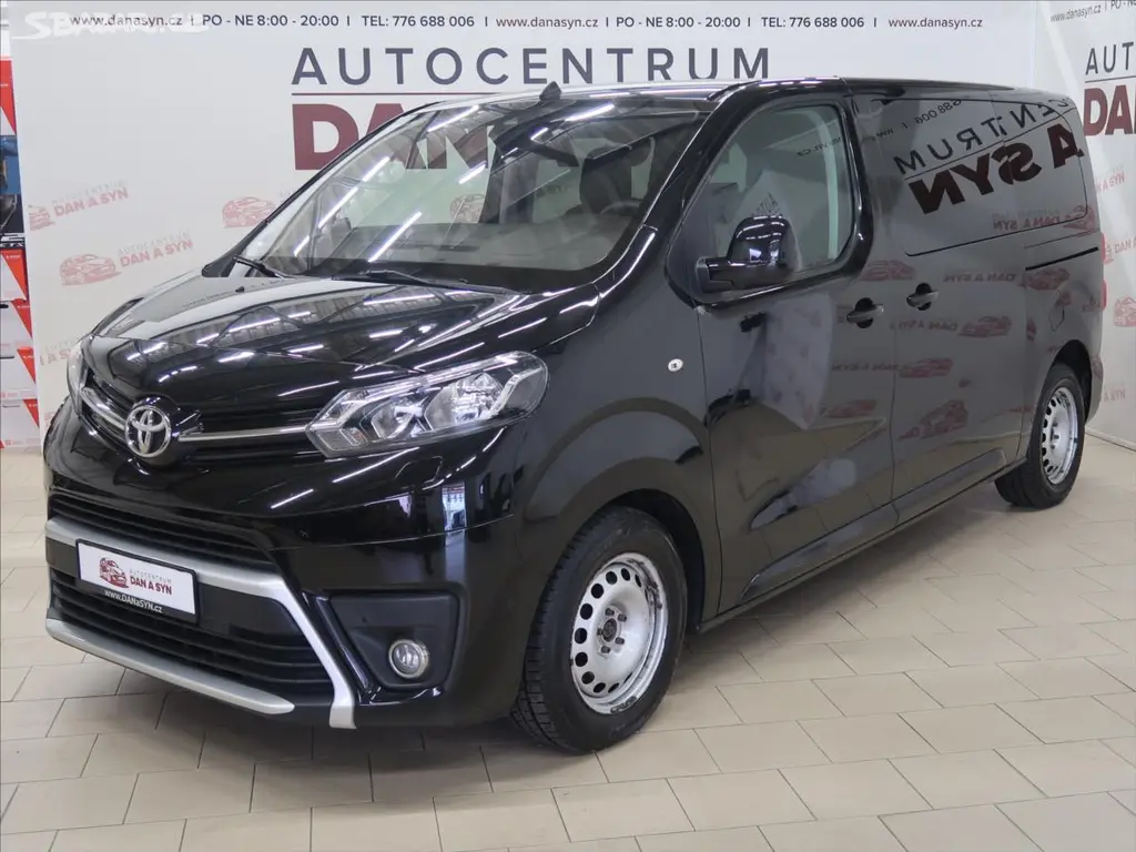 Toyota Proace Verso, 2,0 D-4D "Family" 1.maj. 8 mís