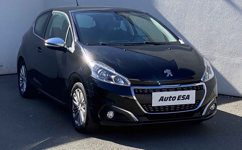 Peugeot 208 2018 Allure