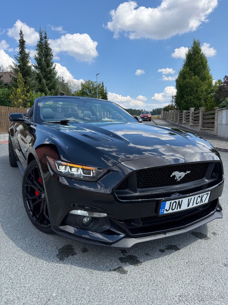 Ford mustang 5.0 GT 407kw nehavarovaný DPH