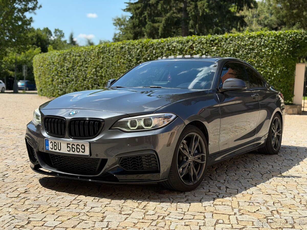 BMW F22 - M235I (401 hp, Manuál)