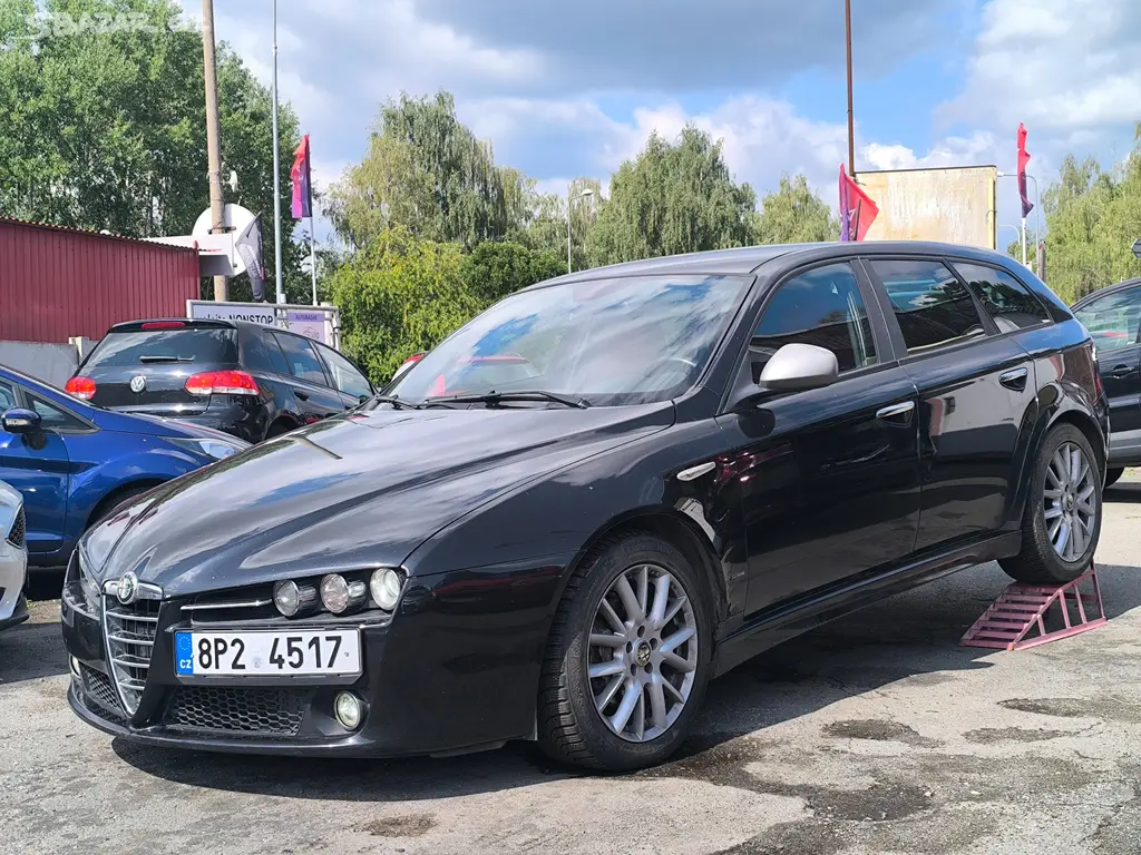 Alfa Romeo 159 2.0 JTDm 125kW Sportwagon,Xenon,ALU