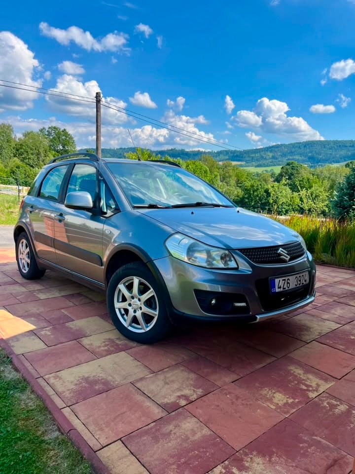 Prodám Suzuki SX4 4x4 1.6 + LPG | 2010 | 178 000 km