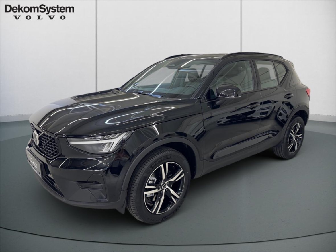 Volvo XC40, 2,0 B3 FWD Plus Dark 5364, SUV, benzin