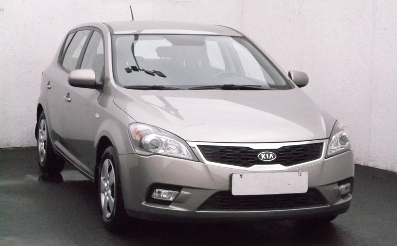 Kia Ceed 2011