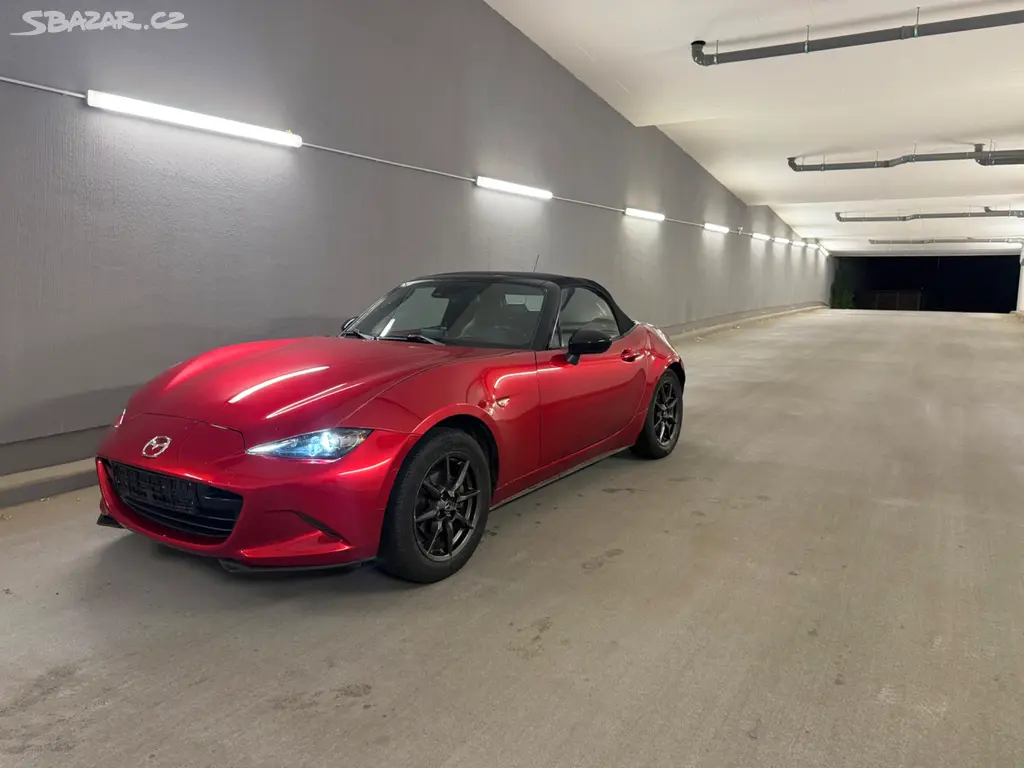 Mazda mx-5 1.5 BOSE Nová stk + kola