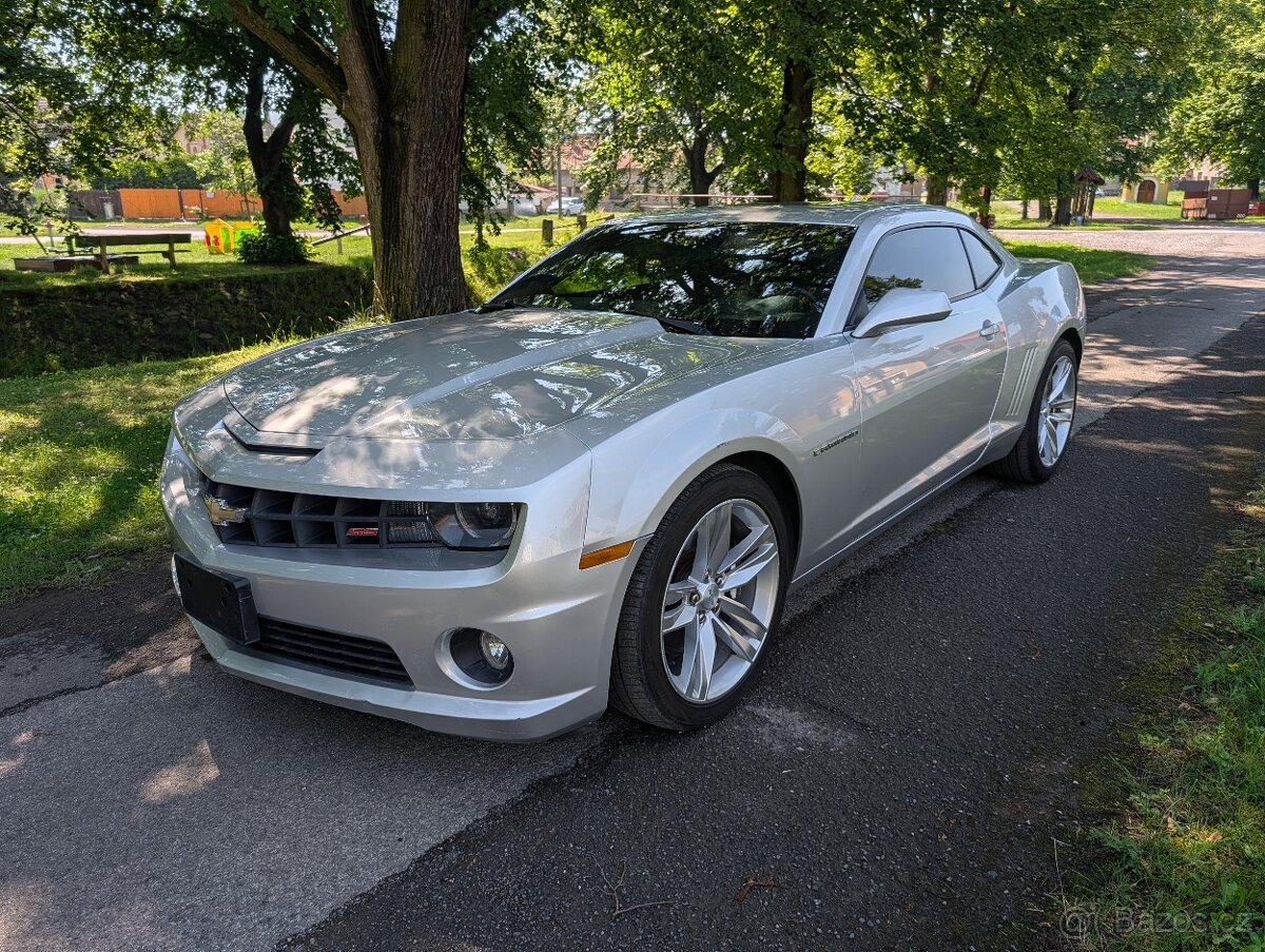 Chevrolet Camaro SS (AT, 2011) - bourané