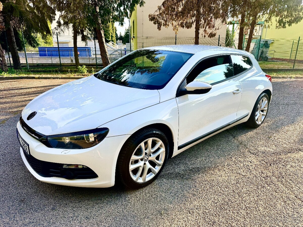 Volkswagen Scirocco Sport 2.0 TDI