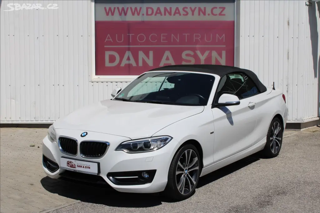 BMW Řada 2, 2,0 220i 135KW CABRIO TOP STAV